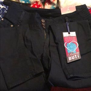 Beauty butt lifting jeans